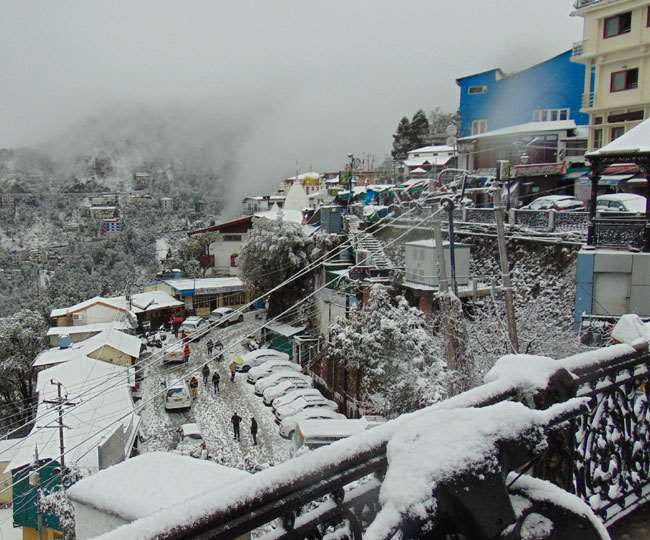 Red Alert Uttarakhand : भारी बारिश-बर्फबारी को लेकर रेड अलर्ट जारी