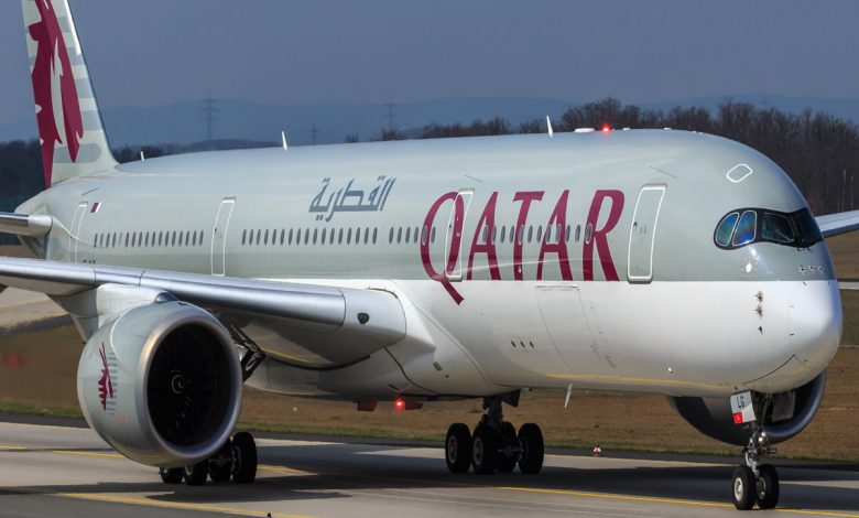 Qatar Airways दुनिया की शीर्ष 20 सर्वश्रेष्ठ एयरलाइनों की सूची में सबसे ऊपर है.