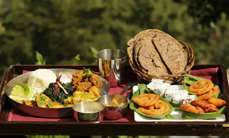 Pahadi Cuisine of Uttarakhand के साथ अपने स्वाद को निखारें .