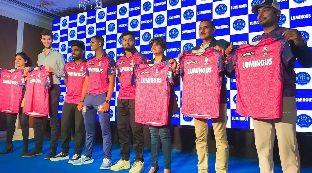 राजस्थान रॉयल्स ने ल्यूमिनस पावर टेक्नोलॉजीज को आईपीएल 2023 सीज़न के लिए टाइटल प्रायोजक के रूप में घोषित किया।