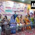 सुषमा स्वराज पुरस्कार समारोह में शामिल हुए उत्तराखंड के मुख्यमंत्री धामी, 26 महिलाओं को किया सम्मानित।