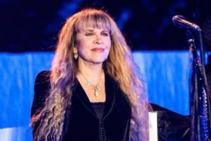 Stevie Nicks visited Hair Salon KC in Westport, Kansas City