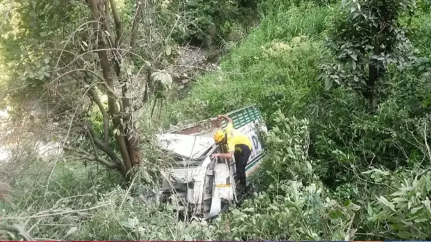 Accident in Bageshwar : Camper Vehicle Plunges into Ditch Near Patiyasar.