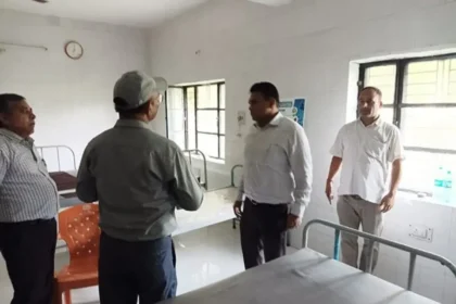 Dengue Outbreak : उत्तराखंड के स्वास्थ्य सचिव ने चंपावत के ग्रामीण अस्पताल सुविधाओं की समीक्षा की.