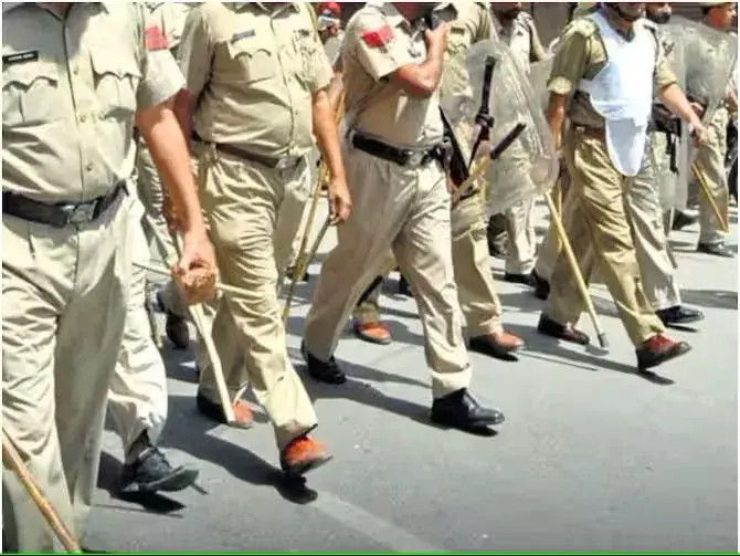 Uttarakhand Police : साइबर अपराधियों द्वारा उत्तराखंड पुलिस के फेसबुक पेज में सेंध लगाई गई.