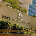 TCS & Infosys share price : ब्रोकरेज के बाद इंफोसिस, टीसीएस में उछाल बर्नस्टीन ने आईटी दिग्गजों के लिए लक्ष्य संशोधित किए .