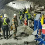 Uttarakhand Tunnel Rescue Update : उत्तराखंड सुरंग तक पहुंची रोबोटिक्स टीम, भोजन आपूर्ति के लिए लगाया पाइप।