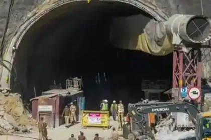 Uttarakhand Tunnel Rescue एजेंसियों द्वारा चुनौतियों से निपटने के लिए Vertical Drilling शुरू की गई.