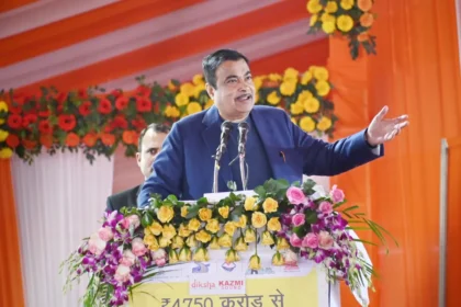 Nitin Gadkari Uttarakhand Visit : 2024 के अंत तक उत्तराखंड की सड़कें अमेरिका जैसी हो जाएंगी: नितिन गडकरी।