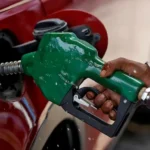 Petrol and Diesel Prices Cut By ₹ 2 : पूरे भारत में पेट्रोल और डीजल की कीमतों में ₹2 की कमी हुई: तेल मंत्री.