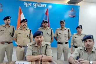 Uttarakhand News : दून पुलिस ने अंतर्राष्ट्रीय ड्रग तस्करी गिरोह का भंडाफोड़ किया।