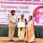 Cabinet Minister Dr. Dhan Singh Rawat Receives “Swachh Rajnitik Samman” for Clean Political Image