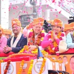 हरिद्वार में सीएम धामी ने किया भाजपा मेयर प्रत्याशी के समर्थन में रोड शो.