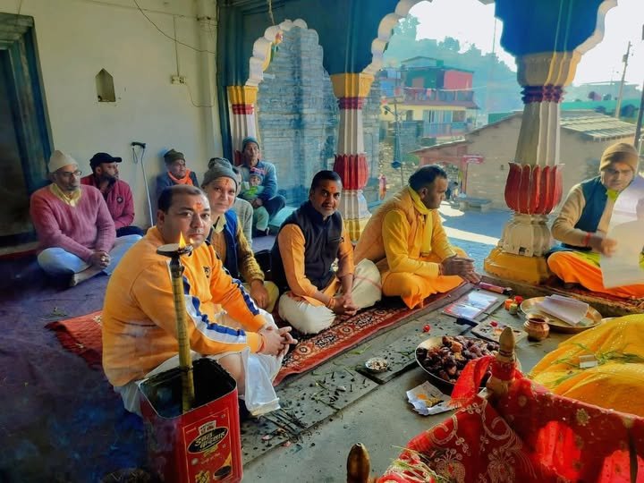 भगवान रुद्रनाथ मंदिर के कपाट खुलने की तिथि घोषित, 18 मई 2025 से भक्तों के लिए दर्शन शुरू.